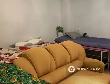 2-комнатная квартира, этаж 8 из 12, 52 м²