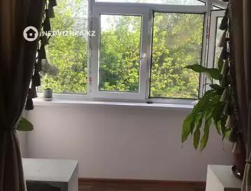 2-комнатная квартира, этаж 3 из 5, 51 м²