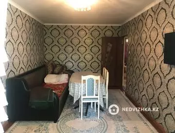 2-комнатная квартира, этаж 3 из 5, 51 м²