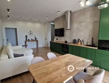 4-комнатная квартира, этаж 7 из 10, 115 м²