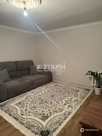 1-комнатная квартира, этаж 9 из 9, 39 м²