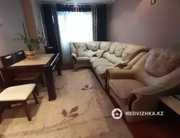 3-комнатная квартира, этаж 8 из 9, 70 м²