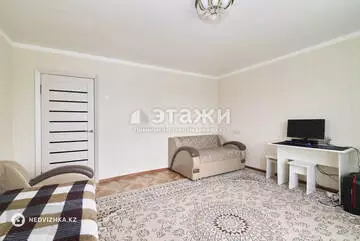 1-комнатная квартира, этаж 5 из 5, 30 м²