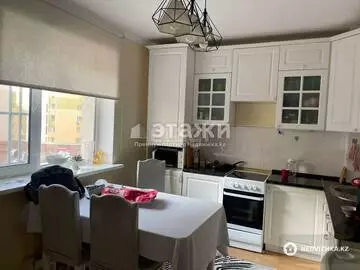 1-комнатная квартира, этаж 4 из 9, 63 м²