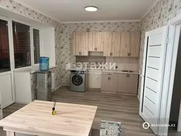 1-комнатная квартира, этаж 14 из 14, 58 м²