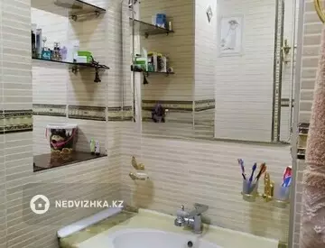 3-комнатная квартира, этаж 3 из 9, 74 м²