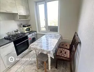 3-комнатная квартира, этаж 5 из 5, 62 м²