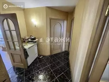 60 м², 2-комнатная квартира, этаж 3 из 5, 60 м², изображение - 0