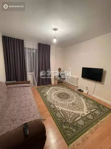 1-комнатная квартира, этаж 5 из 12, 40 м²