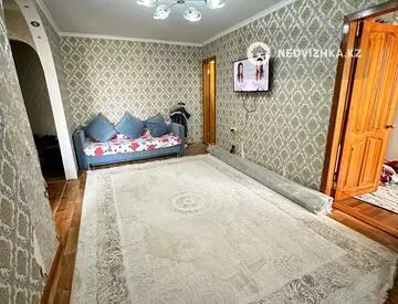 3-комнатная квартира, этаж 3 из 5, 42 м²