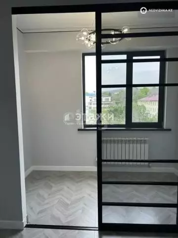 48 м², 2-комнатная квартира, этаж 3 из 10, 48 м², изображение - 6