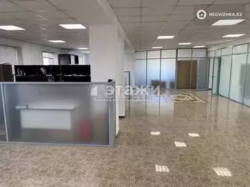 567.8 м², Офисное помещение, этаж 1 из 2, 568 м², изображение - 31