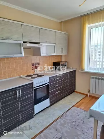 2-комнатная квартира, этаж 7 из 12, 56 м²