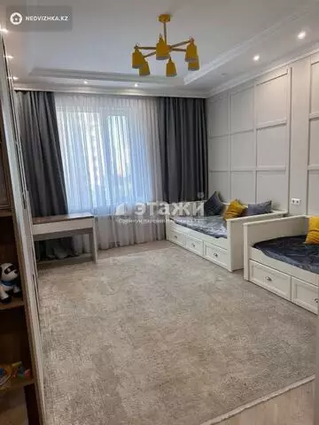 164 м², 4-комнатная квартира, этаж 2 из 10, 164 м², изображение - 2