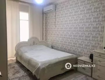 93.8 м², 3-комнатная квартира, этаж 2 из 10, 94 м², изображение - 1