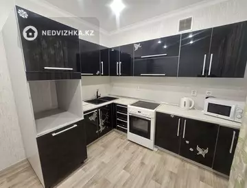 1-комнатная квартира, этаж 6 из 12, 40 м²