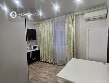 1-комнатная квартира, этаж 6 из 12, 40 м²