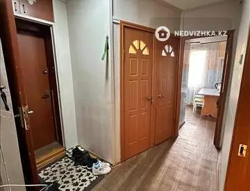 3-комнатная квартира, этаж 3 из 5, 63 м²