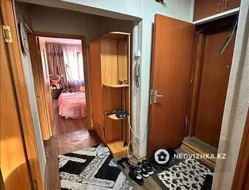 3-комнатная квартира, этаж 3 из 5, 63 м²