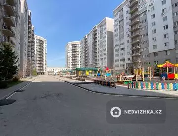 3-комнатная квартира, этаж 3 из 12, 83 м²