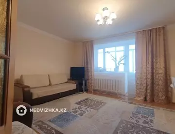 3-комнатная квартира, этаж 1 из 5, 80 м²