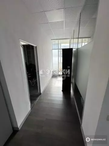 Офисное помещение, этаж 1 из 3, 540 м²