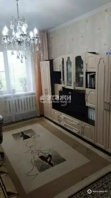 1-комнатная квартира, этаж 2 из 5, 43 м²