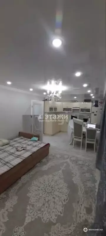 2-комнатная квартира, этаж 4 из 6, 42 м²