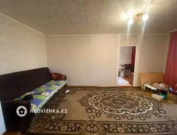 1-комнатная квартира, этаж 3 из 5, 46 м²