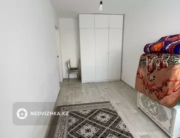 2-комнатная квартира, этаж 3 из 3, 45 м²