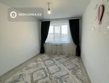 2-комнатная квартира, этаж 3 из 3, 45 м²