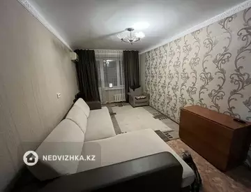 2-комнатная квартира, этаж 4 из 5, 45 м²