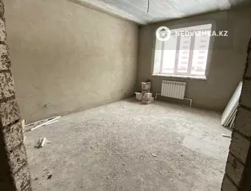 3-комнатная квартира, этаж 1 из 5, 107 м²