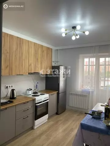 1-комнатная квартира, этаж 3 из 10, 43 м²