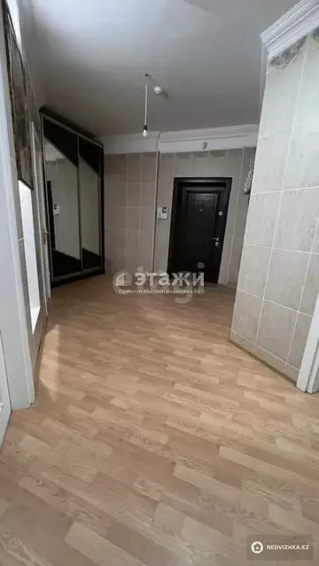 2-комнатная квартира, этаж 2 из 5, 72 м²