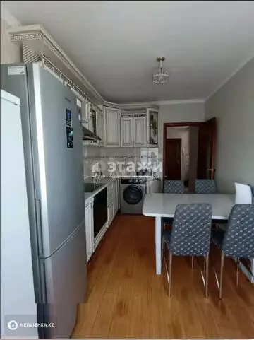 2-комнатная квартира, этаж 2 из 10, 51 м²