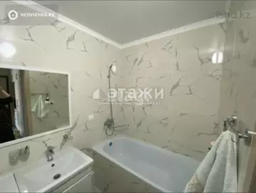 2-комнатная квартира, этаж 8 из 10, 63 м²