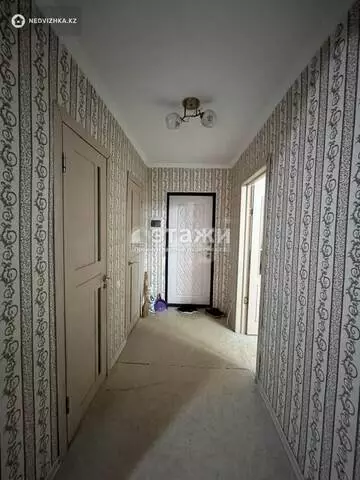 1-комнатная квартира, этаж 6 из 10, 39 м²