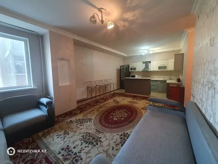 68 м², 2-комнатная квартира, этаж 5 из 12, 68 м², изображение - 1