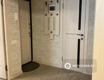 2-комнатная квартира, этаж 2 из 5, 50 м²