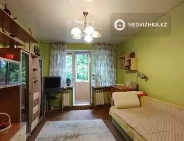 2-комнатная квартира, этаж 3 из 4, 45 м²