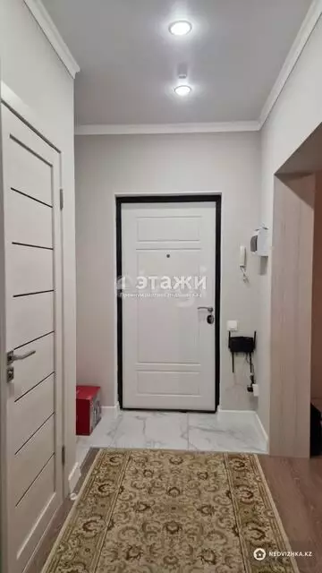 1-комнатная квартира, этаж 2 из 12, 41 м²