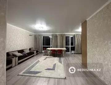 3-комнатная квартира, этаж 7 из 10, 98 м²