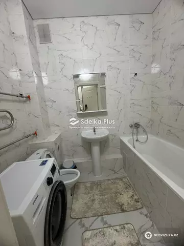 1-комнатная квартира, этаж 3 из 10, 35 м²