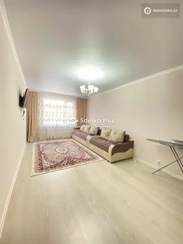 1-комнатная квартира, этаж 3 из 10, 41 м²