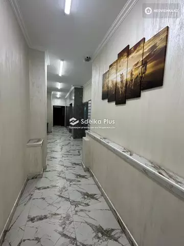 2-комнатная квартира, этаж 11 из 20, 76 м²