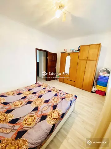 1-комнатная квартира, этаж 11 из 14, 53 м²