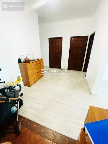 1-комнатная квартира, этаж 11 из 14, 53 м²