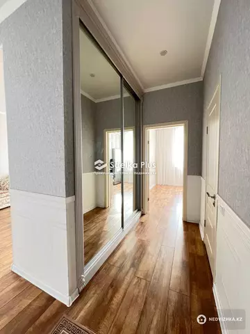 3-комнатная квартира, этаж 12 из 13, 98 м²