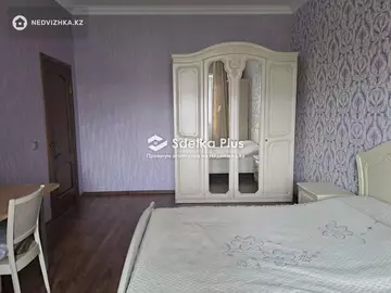 3-комнатная квартира, этаж 3 из 5, 124 м²